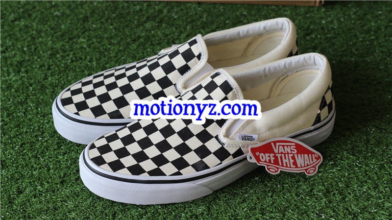 Vans Classic Slip-On Black White